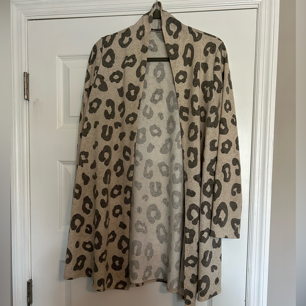 Cream and Black Knit Cardigan Sweater